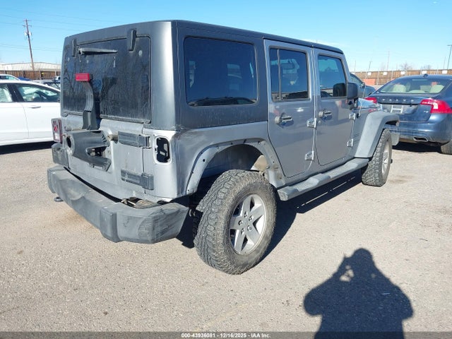 2015 JEEP WRANGLER UNLIMITED 1C4BJWDG4FL519530 Photo 3