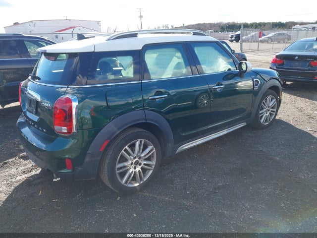 2019 MINI COUNTRYMAN WMZYT3C53K3E94703 Photo 3