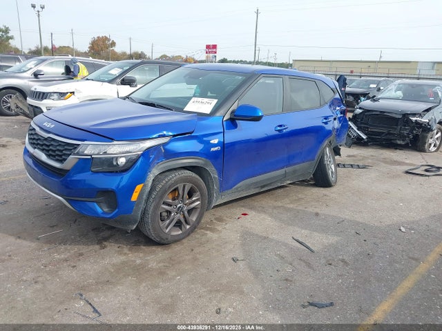 2023 KIA SELTOS KNDEPCAA3P7380074 Photo 1