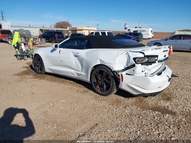 2024 CHEVROLET CAMARO 1G1FF3D74R0115398 Photo 2