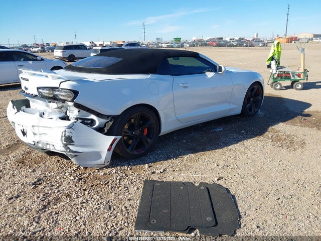 2024 CHEVROLET CAMARO 1G1FF3D74R0115398 Photo 3