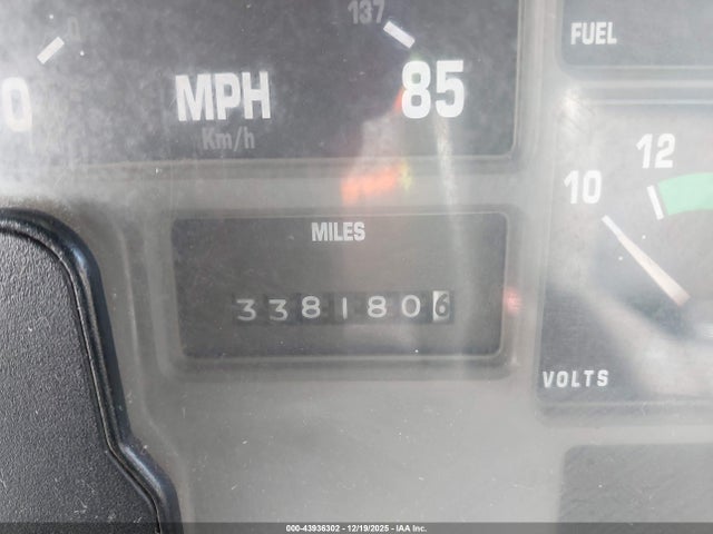 43936302 :رقم المزاد ، 1HTSCABMXTH301924 vin ، 1996 International 4000 4700 مزاد بيع