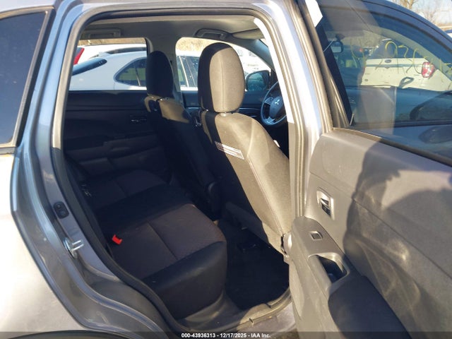 2017 MITSUBISHI OUTLANDER SPORT JA4AP3AU9HZ034653 Photo 7