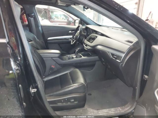 2021 CADILLAC XT4 1GYFZDR42MF013083 Photo 4