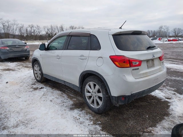 2015 MITSUBISHI OUTLANDER SPORT 4A4AR3AW0FE037648 Photo 2