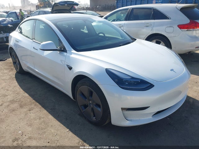 2023 TESLA MODEL 3 5YJ3E1EA5PF489495 Photo 0