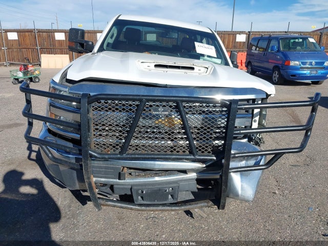 1GC1KUEY0HF217075 Chevrolet Silverado 2500hd Wt