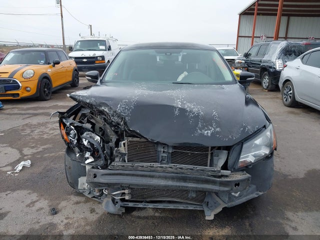 43936453 :رقم المزاد ، 1VWBH7A39DC133506 vin ، 2013 Volkswagen Passat 2.5l Se مزاد بيع