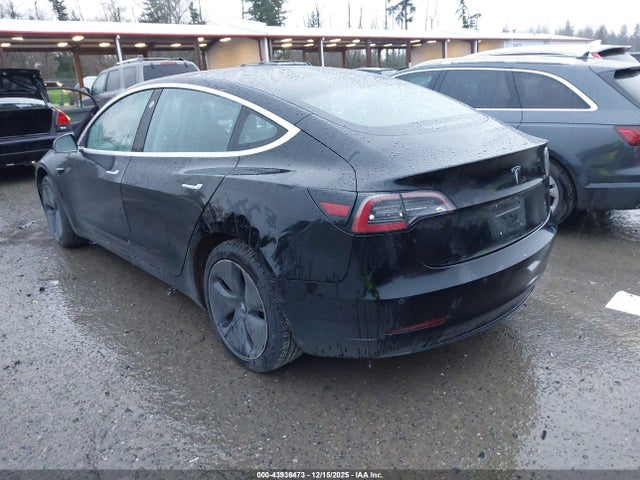 2018 TESLA MODEL 3 5YJ3E1EAXJF020989 Photo 2