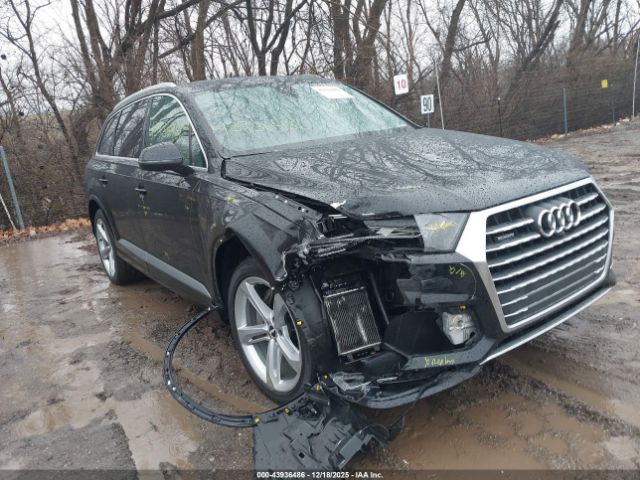 2019 AUDI Q7 WA1VAAF73KD021041