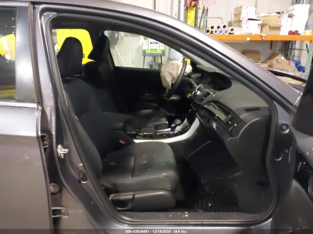 1HGCR2F30GA137509 Honda ACCORD LX