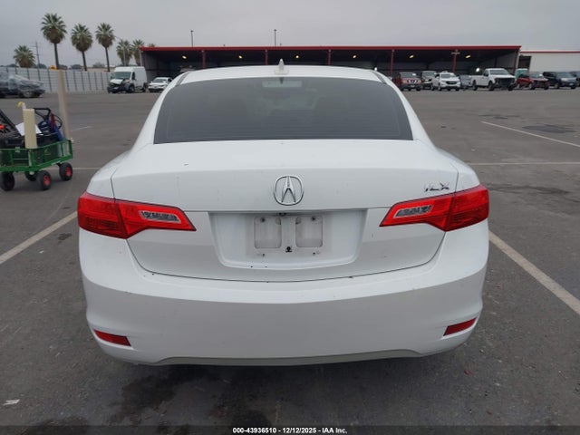 Acura Ilx 2.0l 2014 19VDE1F35EE003073 Image 16