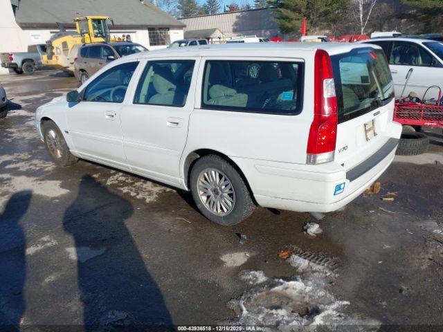 2005 VOLVO V70 YV1SW612152514147 Photo 2