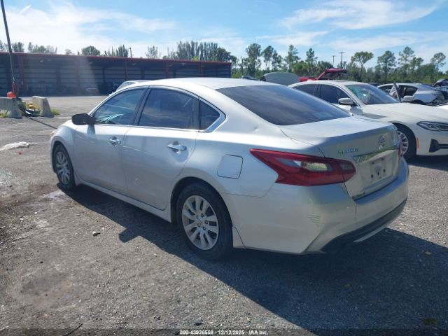 2018 NISSAN ALTIMA 1N4AL3AP7JC288923 Photo 2