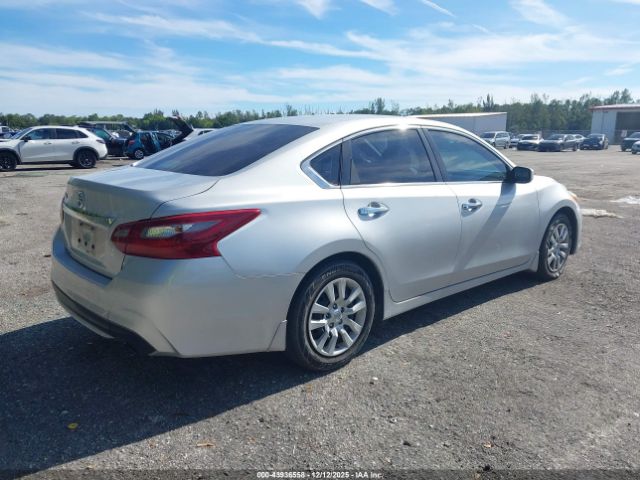 2018 NISSAN ALTIMA 1N4AL3AP7JC288923 Photo 3
