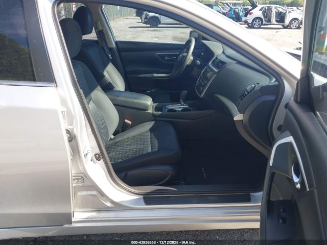 2018 NISSAN ALTIMA 1N4AL3AP7JC288923 Photo 4