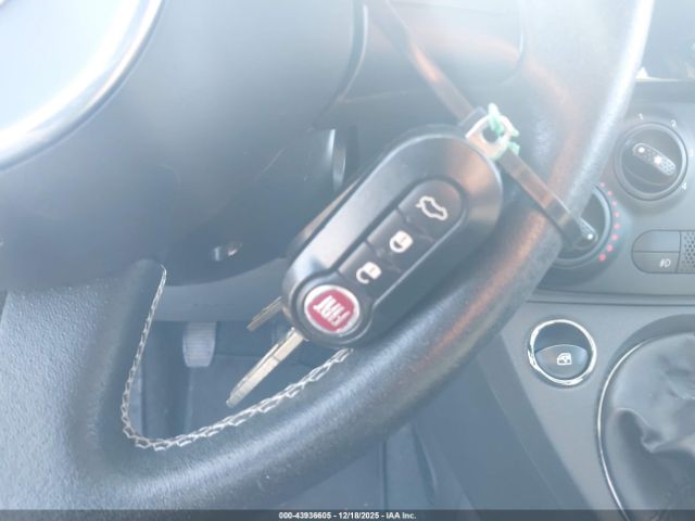 2016 FIAT 500 3C3CFFHHXGT170540 Photo 10