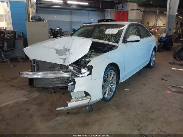 2015 AUDI A4 WAUFFAFL6FN037532 Photo 1