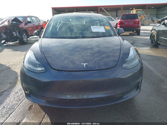 2023 Tesla Model 3 Long Range Dual Motor All-wheel Drive მანქანა იყიდება აუქციონზე, vin: 5YJ3E1EB9PF390915, აუქციონის ნომერი: 43936839