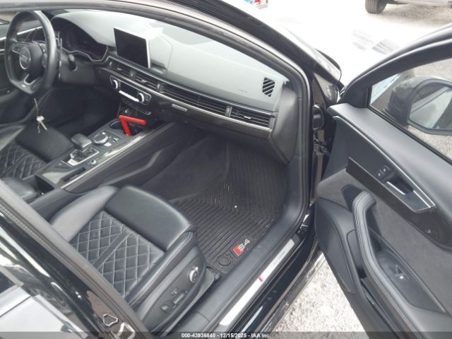 2018 AUDI S4 WAUB4AF41JA233911 Photo 4