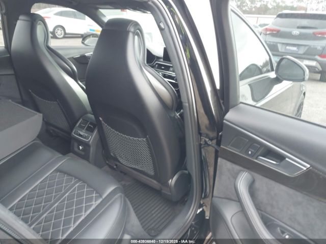 2018 AUDI S4 WAUB4AF41JA233911 Photo 7