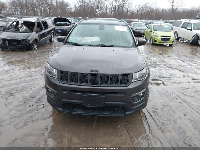 43936859 :رقم المزاد ، 3C4NJDBB6KT653009 vin ، 2019 Jeep Compass Altitude 4x4 مزاد بيع
