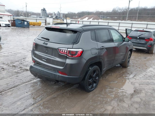 43936859 :رقم المزاد ، 3C4NJDBB6KT653009 vin ، 2019 Jeep Compass Altitude 4x4 مزاد بيع