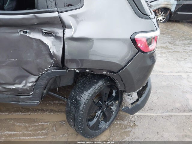43936859 :رقم المزاد ، 3C4NJDBB6KT653009 vin ، 2019 Jeep Compass Altitude 4x4 مزاد بيع