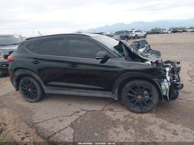 Hyundai Tucson Night 2017 KM8J33A24HU528797 Image 13