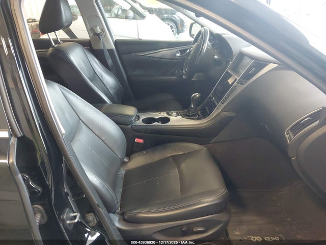 43936920 :رقم المزاد ، JN1CV7AR2HM681693 vin ، 2017 Infiniti Q50 2.0t Premium مزاد بيع