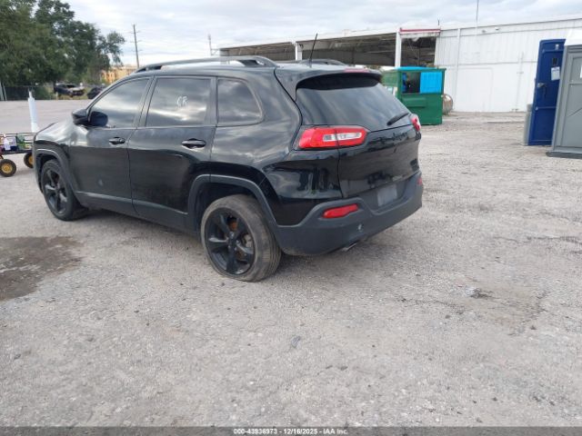 2018 JEEP CHEROKEE 1C4PJLDB2JD620836 Photo 2