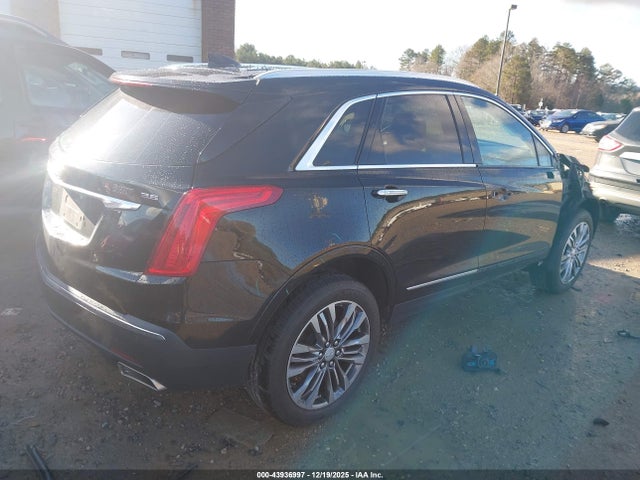 43936997 :رقم المزاد ، 1GYKNCRS3HZ176445 vin ، 2017 Cadillac Xt5 Premium Luxury مزاد بيع
