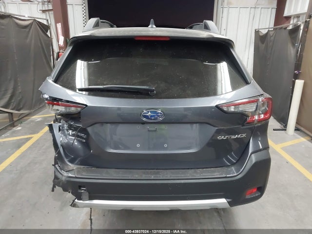 4S4BTANC2S3111347 Subaru Outback Limited