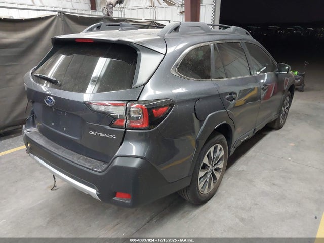 4S4BTANC2S3111347 Subaru Outback Limited