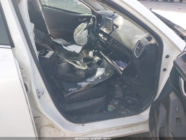 Продаж на аукціоні авто 2015 Mazda Mazda3 I Grand Touring, vin: 3MZBM1W79FM166284, номер лоту: 43937075
