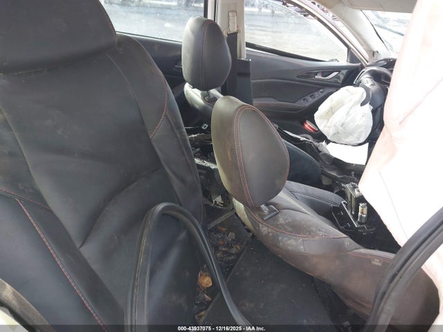 Продаж на аукціоні авто 2015 Mazda Mazda3 I Grand Touring, vin: 3MZBM1W79FM166284, номер лоту: 43937075