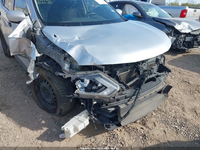 JN8AT2MV3JW314340 Nissan ROGUE S