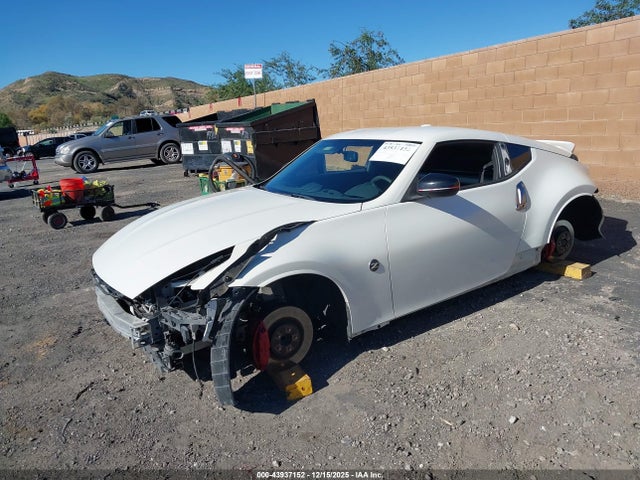 JN1AZ4EH5KM421727 Nissan 370z Nismo