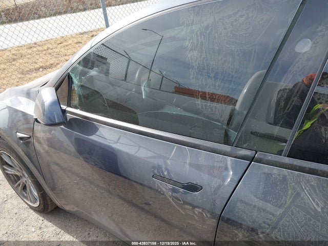 2023 TESLA MODEL Y 7SAYGDED9PF958702 Photo 5