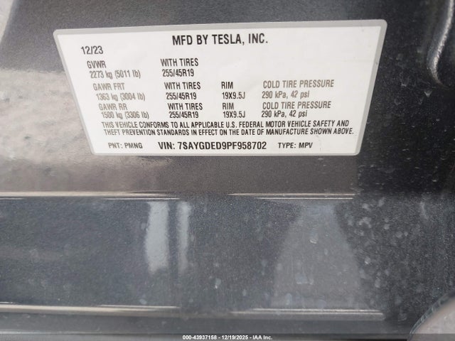 2023 TESLA MODEL Y 7SAYGDED9PF958702 Photo 8