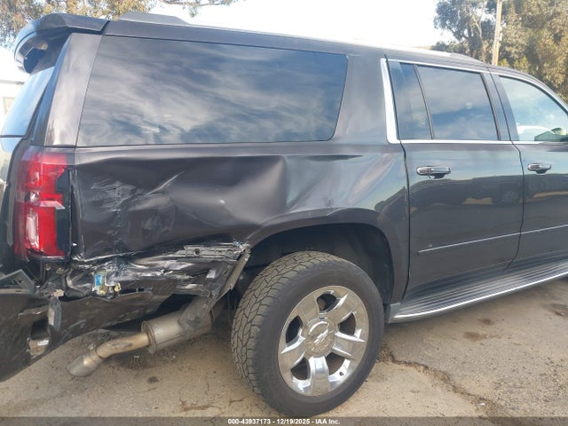 1GNSCJKC2HR168637 Chevrolet Suburban Premier