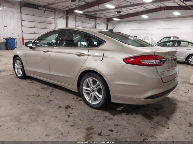 Ford FUSION SE 2018 3FA6P0HD0JR232392 Image 3