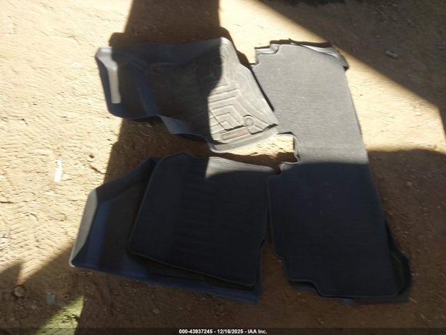 43937245 :رقم المزاد ، 1G1FZ6S09P4107866 vin ، 2023 Chevrolet Bolt Euv Fwd Premier مزاد بيع