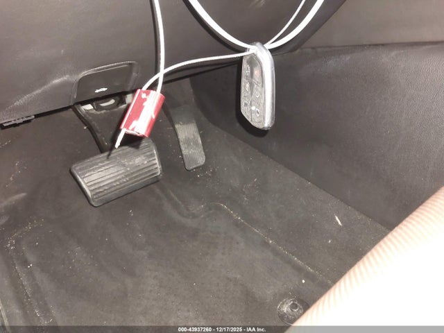 2016 CADILLAC ESCALADE ESV 1GYS3JKJ9GR333311 Photo 10