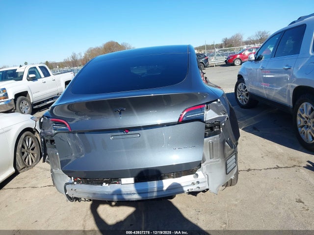 7SAYGAEE3PF942325 Tesla Model Y Awd/long Range Dual Motor All-wheel Drive