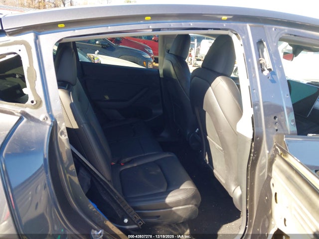 2023 TESLA MODEL Y 7SAYGAEE3PF942325 Photo 7