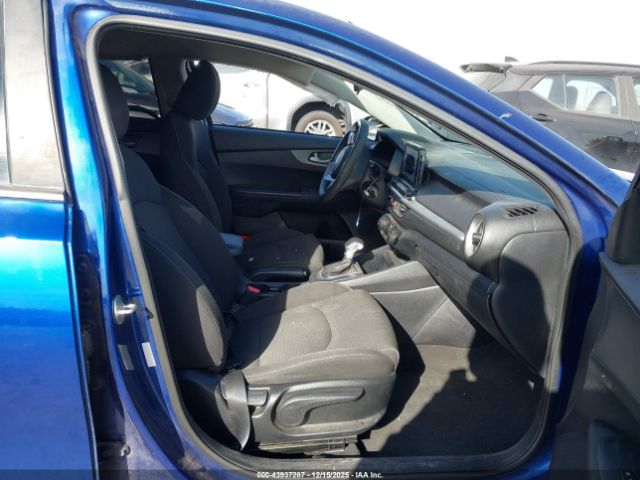 2019 KIA FORTE 3KPF24AD5KE023216 Photo 4