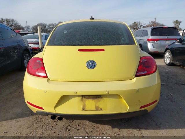 Продаж на аукціоні авто 2012 Volkswagen Beetle 2.5l, vin: 3VWJX7AT3CM636685, номер лоту: 43937290