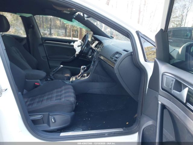 2017 VOLKSWAGEN GOLF GTI 3VW4T7AU6HM052578 Photo 4