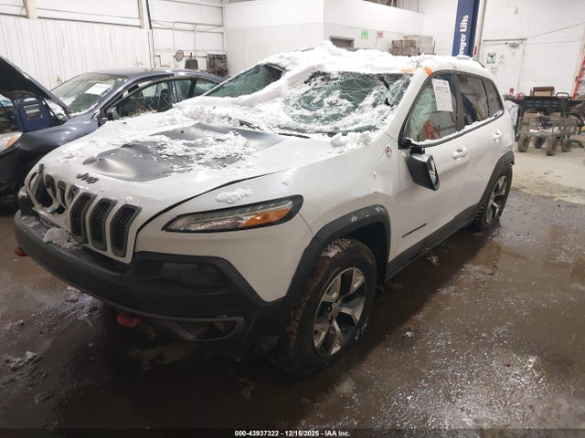 2016 Jeep Cherokee Trailhawk მანქანა იყიდება აუქციონზე, vin: 1C4PJMBB9GW316957, აუქციონის ნომერი: 43937322